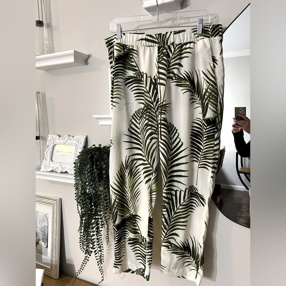 H&M Tropical Lightweight Palm Leaf Casual Dress Pant - Size 12